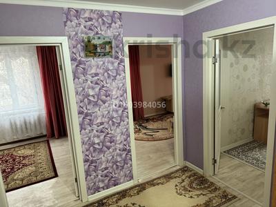 3-комнатная квартира · 62 м² · 3/5 этаж, Старый город, Абулхаир-хана 45 за 17.5 млн 〒 в Актобе