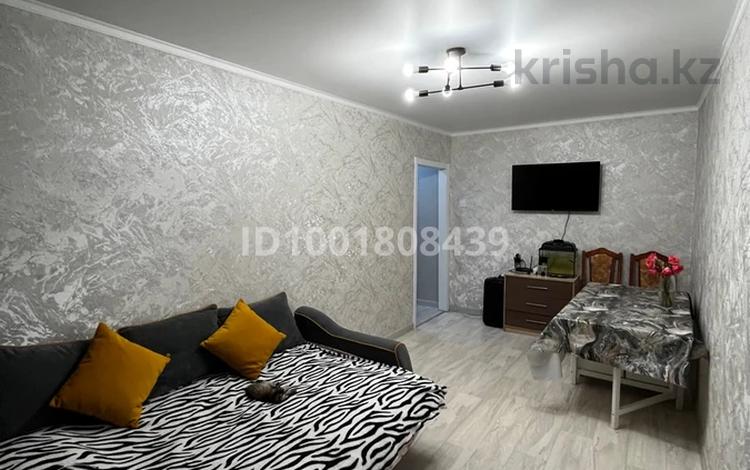 3-комнатная квартира · 53.6 м² · 3/4 этаж, Пр.Абулхаир хана 14 — Сергея Тюленина/Абулхаир хана за 17.5 млн 〒 в Уральске — фото 4
