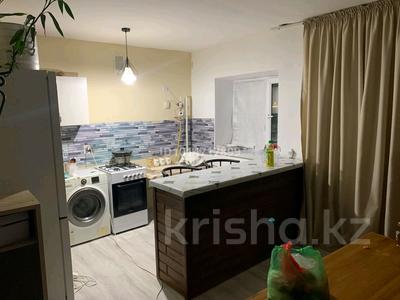 2-комнатная квартира · 38 м² · 5/5 этаж, Бозгулова 17 — Детская больница за 150 000 ₸ в 