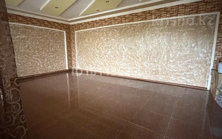 Магазины и бутики · 35 м² за 100 000 ₸ в Шымкенте, Енбекшинский р-н — фото 2