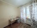 2-комнатная квартира · 60 м² · 8/12 этаж, Сауран 3/1 за 31.5 млн ₸ в Астане, Есильский р-н — фото 8