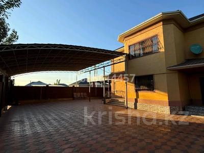 Дом · 8 комнат · 340 м², Спмк 70 , Қызылжар 10 — Атырау за 100 000 ₸ в 