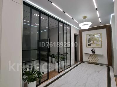 4-бөлмелі пәтер · 165 м² · 3/9 қабат, мкр Нурсат 2, Назарбаева — Шаяхметов, бағасы: 150 млн ₸ в Шымкенте, Каратауский р-н