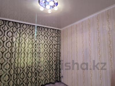 4-комнатная квартира · 60.6 м² · 1/5 этаж, Олжабай батыра 13 за 23.5 млн ₸ в Павлодаре