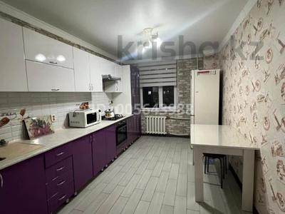 2-бөлмелі пәтер · 64 м² · 2/9 қабат, 12 ш/а. 49, бағасы: 20 000 ₸ в Актобе, мкр 12