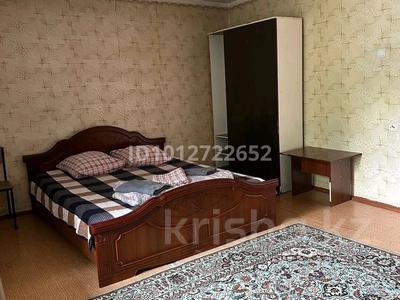 1-бөлмелі пәтер · 31.2 м² · 2/5 қабат, Ауэзова 36 — Поликлиника, магазин Каусар, магазин Чикен, городской рынок, бағасы: 6 млн ₸ в Текели