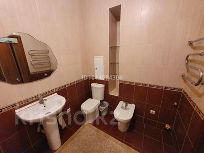 1-бөлмелі пәтер · 54 м² · 10/14 қабат, Кабанбай батыра 11 — проспект Кабанбай батыра, бағасы: 280 000 ₸ в Астане, Есильский р-н