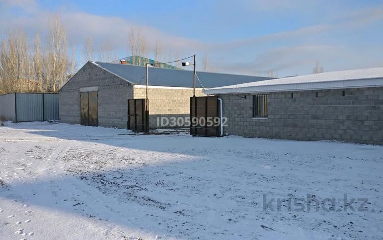 Склады · 333 м² за 366 300 ₸ в Актобе, Новый город — фото 10