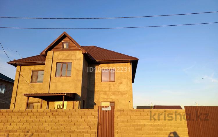 Отдельный дом · 6 комнат · 223 м² · 8 сот., Тауелсиздик 25 — Доспанова за 65 млн 〒 в Аксу — фото 2