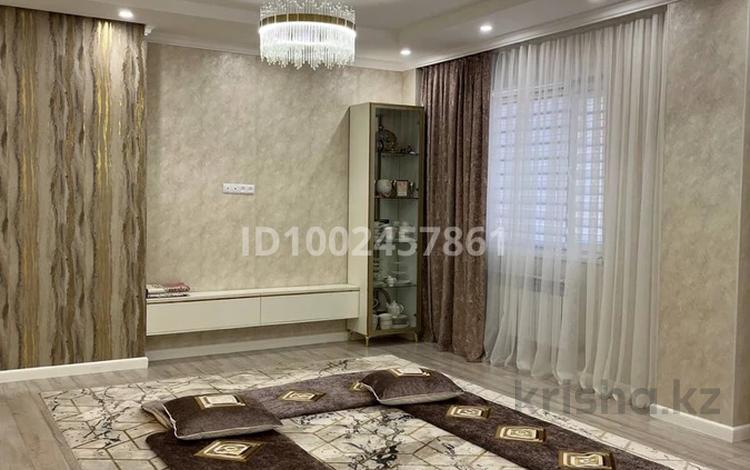 4-комнатная квартира · 127 м² · 2/11 этаж, 17-й мкр 43 за 58 млн ₸ в Актау — фото 2