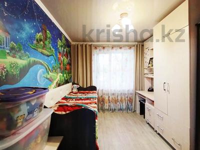 3-бөлмелі пәтер · 48 м² · 1/5 қабат, Майкудук, 17й микрорайон 55, бағасы: 13 млн 〒 в Караганде, Алихана Бокейханова р-н