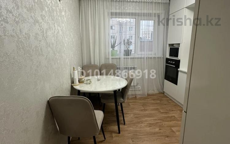 3-бөлмелі пәтер · 64.8 м² · 5/9 қабат, Затаевича 35, бағасы: 45 млн ₸ в Семее — фото 2