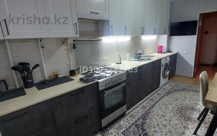2-комнатная квартира · 63 м² · 7/10 этаж, мкр Жилгородок, проспект Мира 5 А за 21 млн ₸ в Актобе — фото 10