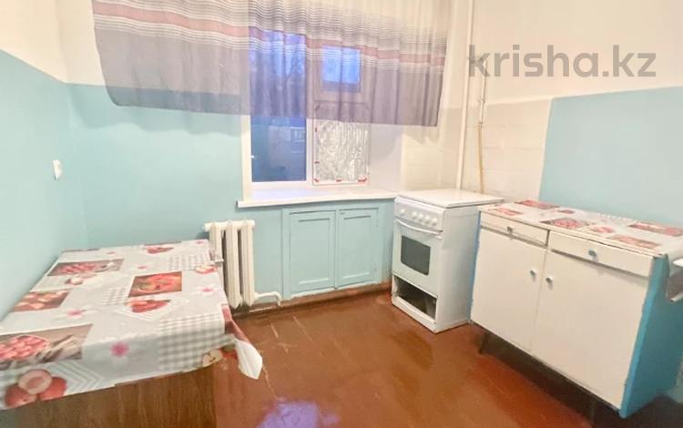 1-комнатная квартира · 35 м² · 2/3 этаж, ул.Алматинская за 7.9 млн 〒 в Уральске — фото 5