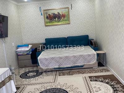2-комнатная квартира · 50 м² · 3/5 этаж, Хамида чурина 119/1 — 5 этаж ка за 15 млн ₸ в Уральске, мкр Школьник