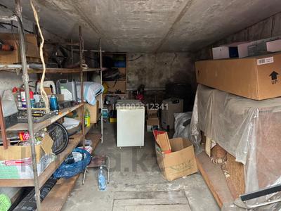 Гараждар мен тұрақтар в Алматинской обл.: Гараж · 20 м² · Сейфулина 93, бағасы: 2 млн 〒 Гараж · 20 м² · Сейфулина 93, бағасы: 2 млн 〒 в
