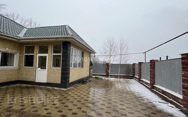 Отдельный дом · 4 комнаты · 164 м² · 5 сот., Село Шамалған Жібек жолы учет.квартал 3752 — Шамалғанға кіргенде жол бойындағы үй за 42 млн ₸ в Шамалгане — фото 2