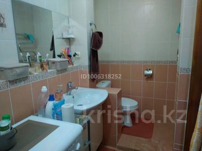 2-бөлмелі пәтер · 59.3 м² · 6/6 қабат, 11 13 — Парковая больничная, бағасы: 14 млн 〒 в Лисаковске