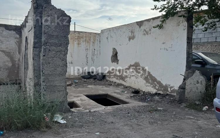Гараж · Жд вокзал — Кооператив Толкын, бағасы: 250 000 ₸ в Конаеве — фото 2