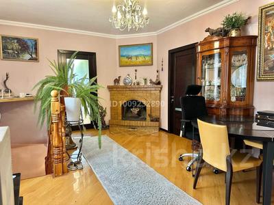 Отдельный дом · 5 комнат · 185 м² · 8 сот., мкр Таусамалы 121 — Рахымбай ханалы 121 за 110 млн ₸ в Алматы, Наурызбайский р-н