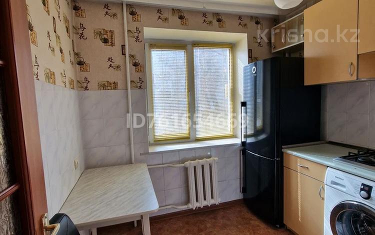 1-комнатная квартира · 30 м² · 2/4 этаж, Абая — Байзакова за 260 000 ₸ в Алматы, Бостандыкский р-н — фото 2