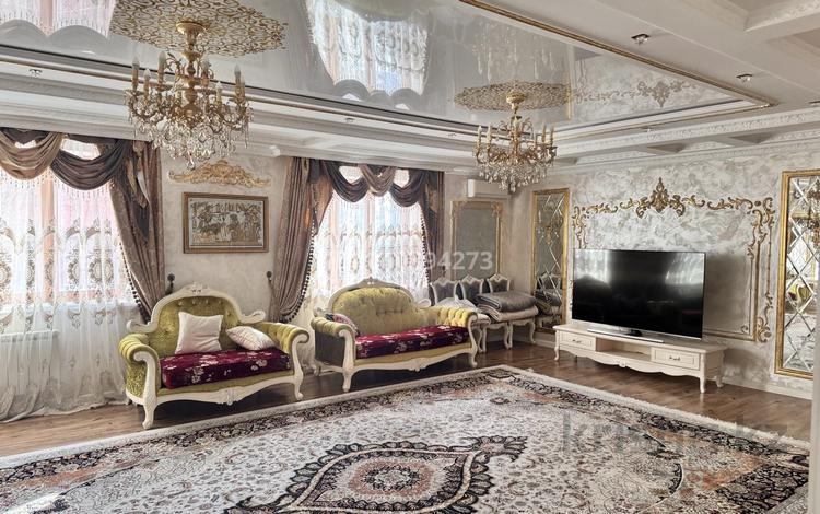 Отдельный дом · 10 комнат · 500 м², Ушкуштар — Аэропорт Юнис Сити за 1.7 млн 〒 в Актобе, мкр Авиатор — фото 2