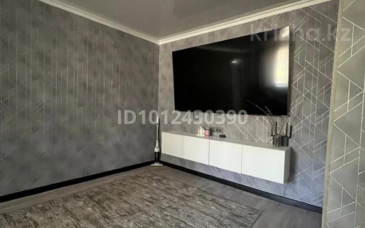 2-бөлмелі пәтер · 45 м² · 1/5 қабат, Сортировка, локомотивная 131 — баня Керемет, бағасы: 15 млн ₸ в Караганде, Алихана Бокейханова р-н — фото 2