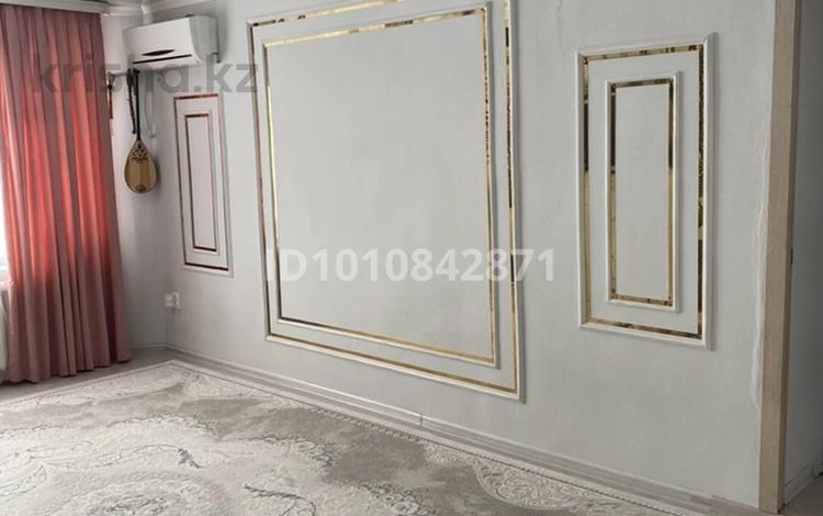 4-бөлмелі пәтер · 92 м² · 5/9 қабат, Жилгородок ш/а., бағасы: 23 млн ₸ в Актобе, мкр Жилгородок — фото 2