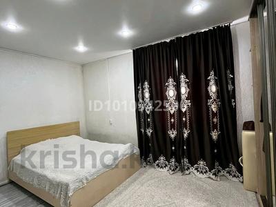 Дом · 2 комнаты · 55 м², Дулатова, 314 — Дулатова Каржаубайулы за 30 000 〒 в Семее, Красный Кордон