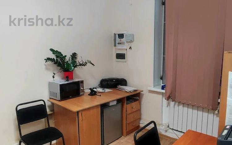 Сұлулық салондары · 31.2 м², бағасы: 21 млн ₸ в Уральске — фото 2