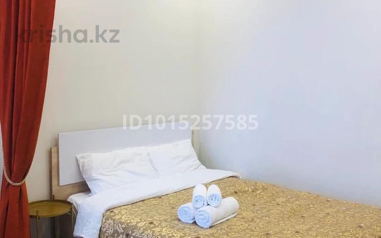 1-комнатная квартира · 40 м² · 9/12 этаж, Кабанбай батыра 45/3 — Оренбург за 15 000 ₸ в Астане, Нура р-н — фото 2