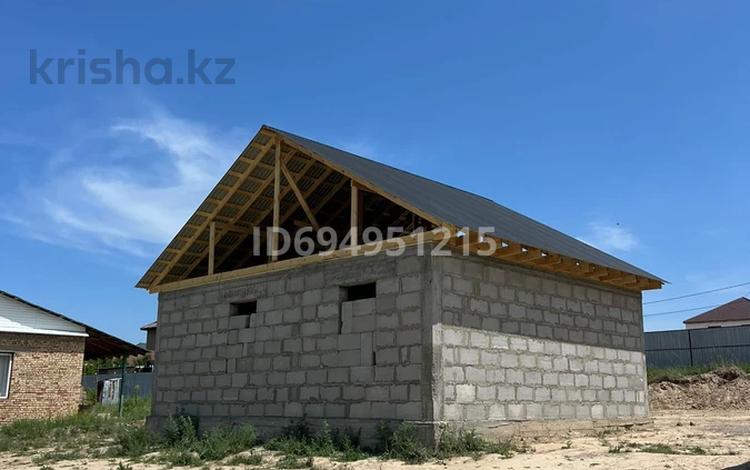 Отдельный дом · 3 комнаты · 60 м² · 8 сот., Алатау 189 за 9.9 млн ₸ в Каргалы (п. Фабричный) — фото 2