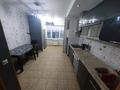2-комнатная квартира · 90 м² · 8/9 этаж, 11-й мкр 58 за 250 000 ₸ в Актау — фото 3