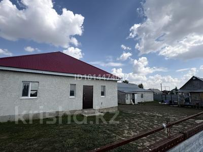 Жеке үй · 4 бөлме · 96 м² · 35 жүзд., Акселен 120/1, бағасы: 35.5 млн ₸ в Аксае