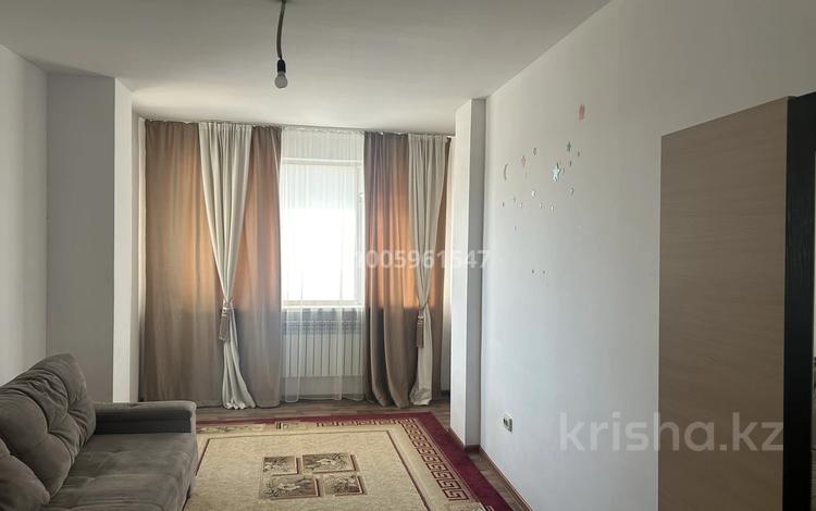 1-комнатная квартира · 45 м² · 2/5 этаж, мкр Улы Дала 22 — Кеменгерұлы за 110 000 ₸ в Таразе — фото 2