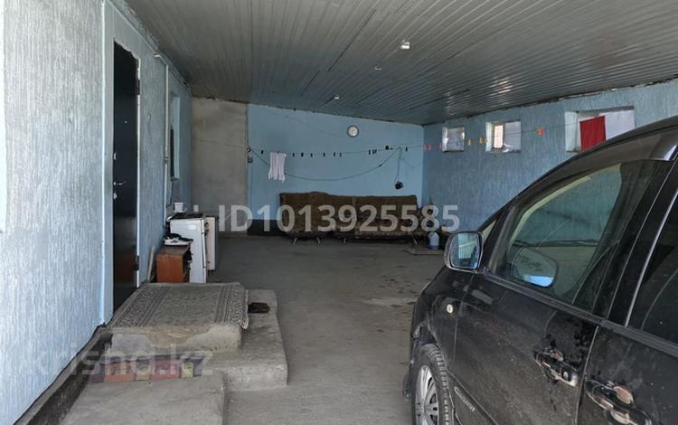 Отдельный дом · 5 комнат · 110 м² · 18 сот., А.Байтұрсынова 91 — Гародок за 7.5 млн ₸ в Каратау — фото 2