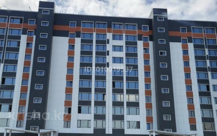 1-комнатная квартира · 42 м² · 3/10 этаж, Базовая 2/7 за 170 000 〒 в Усть-Каменогорске — фото 2