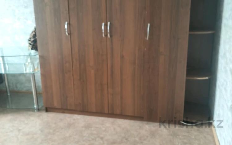 1-бөлмелі пәтер · 41 м² · 5/5 қабат, Айнабұлақ-1 ш/а. 22, бағасы: 200 000 ₸ в Алматы, Жетысуский р-н — фото 2
