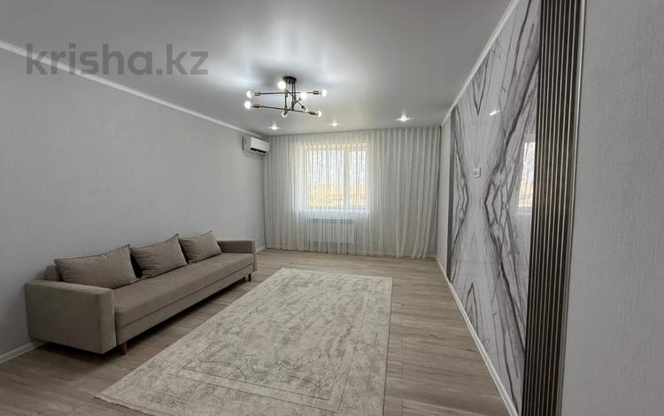 1-комнатная квартира · 47.9 м² · 4/5 этаж, мкр. Алтын орда, микрорайон Батыс-2 за 19 млн 〒 в Актобе — фото 2