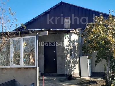 Отдельный дом · 4 комнаты · 120 м² · 10 сот., мкр Береке, Мкр коктем садовод - 4 дом 169 за 16 млн 〒 в Атырау