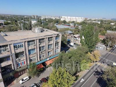 Еркін, кеңселер, қоймалар, қоғамдық тамақтану орны, медорталықтар мен дәріханалар, білім орталықтары, ойын-сауық · 2300 м², бағасы: 1.6 млрд ₸ в Алматы, Алмалинский р-н