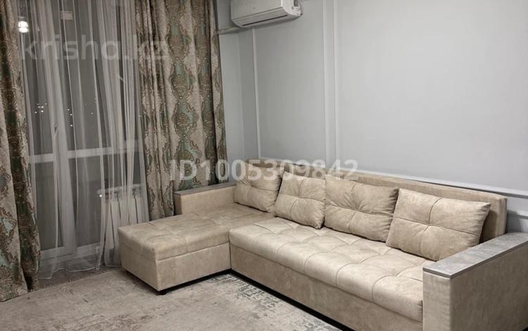 2-комнатная квартира · 65 м² · 8/10 этаж, Сейфуллина 51/16 за 270 000 ₸ в Алматы, Турксибский р-н — фото 2