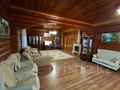 Отдельный дом · 4 комнаты · 250 м² · 20 сот., мкр Кокарна, Грушевая 16 — Недалеко от поворота магазин Збан. за 40 млн 〒 в Атырау