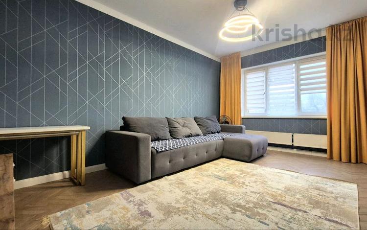 3-комнатная квартира · 80 м² · 3/9 этаж, мкр Аксай-4 4 за 450 000 ₸ в Алматы, Ауэзовский р-н — фото 20