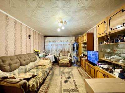 2-бөлмелі пәтер · 46 м² · 1/5 қабат, ул. Локомотивная, бағасы: 10.5 млн ₸ в Караганде, Алихана Бокейханова р-н