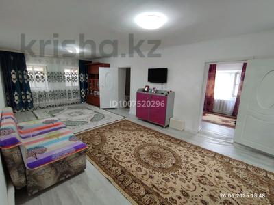 Жеке үй · 4 бөлме · 70.5 м² · 12 сот., Кызылсай 15, бағасы: 18 млн 〒 в Каргалы (п. Фабричный)