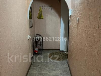 2-комнатная квартира · 48 м² · 3/5 этаж · помесячно, Туркестанская 2/5 — Уголь ул. Байтурсынова напротив Айболита за 150 000 〒 в Шымкенте, Аль-Фарабийский р-н