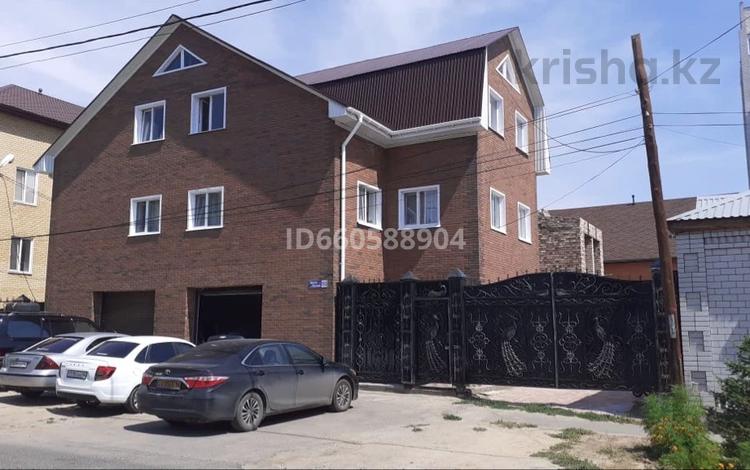 Отдельный дом • 13 комнат • 759 м² • 6.5 сот., Маргулана за 150 млн 〒 в Павлодаре — фото 7