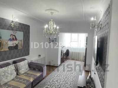 2-бөлмелі пәтер · 62.1 м² · 4/5 қабат, мкр Центральный, Азаттык 49а — Санатория Атырау, бағасы: 20.5 млн ₸