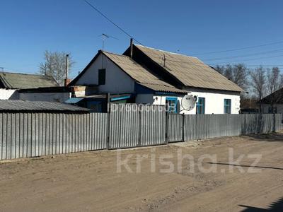 Продажа домов и дачи в Абай обл.: Часть дома · 2 комнаты · 45 м² · 4 сот., Муратская 8 за 13 млн 〒 Часть дома · 2 комнаты · 45 м² · 4 сот., Муратская 8 за 13 млн 〒 в Семее